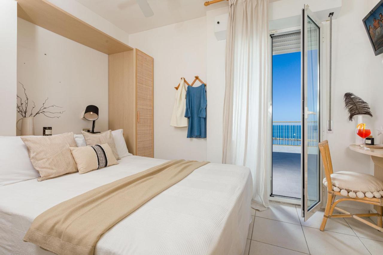 Hotel Teti Bellaria – Igea Marina Kültér fotó