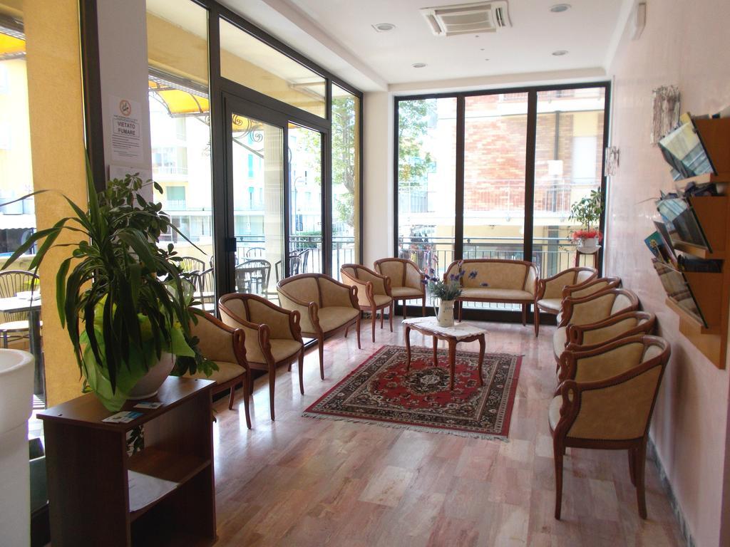Hotel Teti Bellaria – Igea Marina Kültér fotó