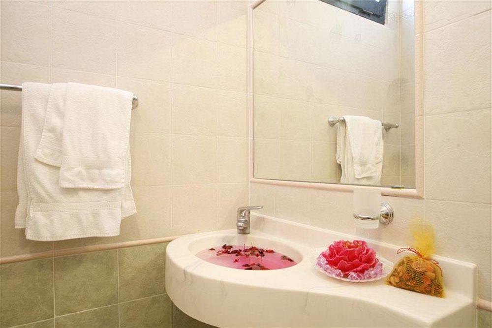 Hotel Teti Bellaria – Igea Marina Kültér fotó