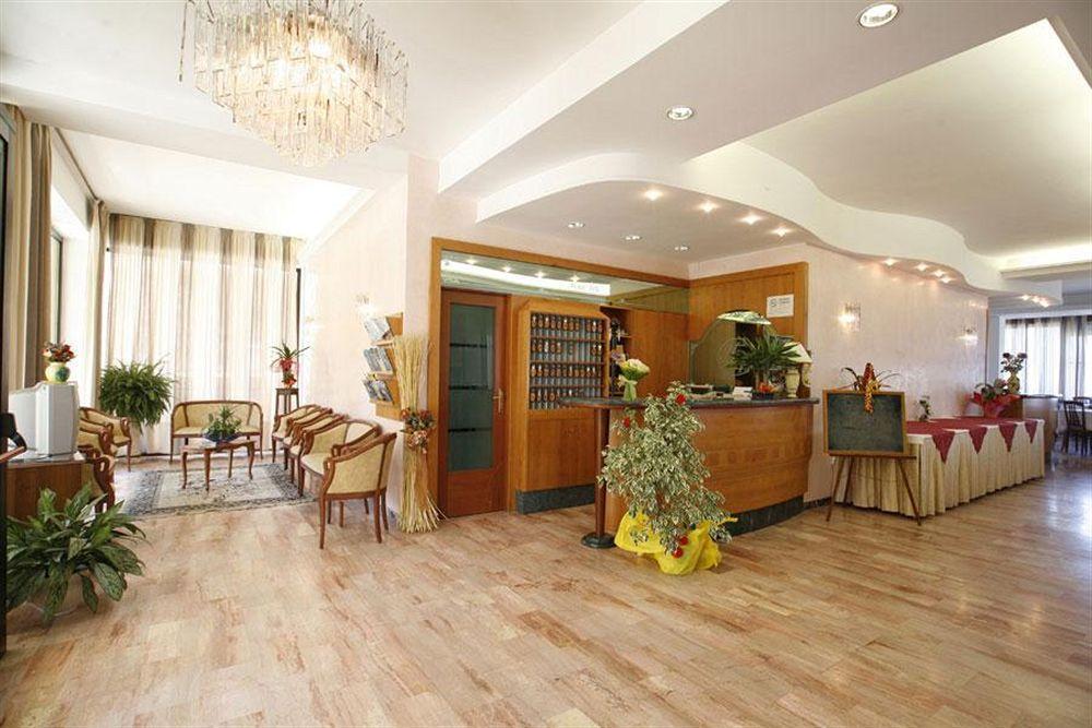 Hotel Teti Bellaria – Igea Marina Kültér fotó