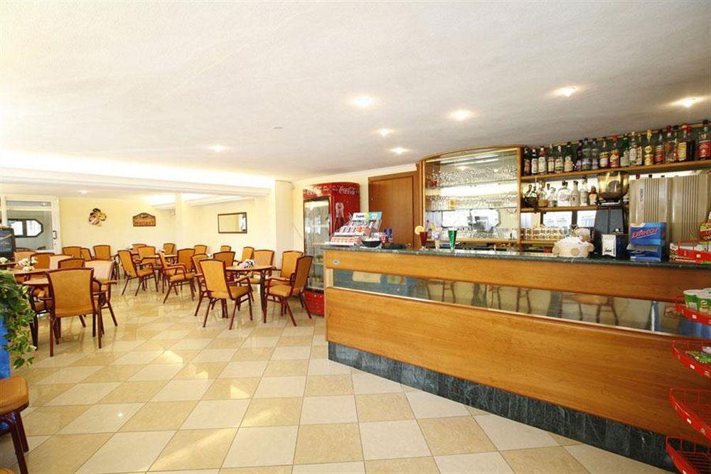 Hotel Teti Bellaria – Igea Marina Kültér fotó